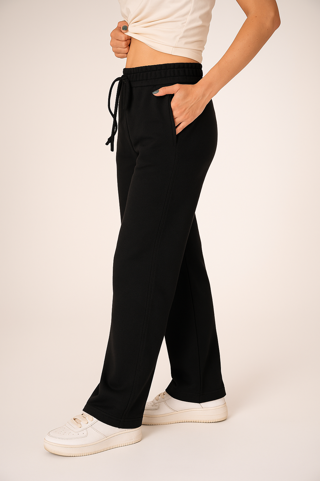 Stratus Flow Straight Pants