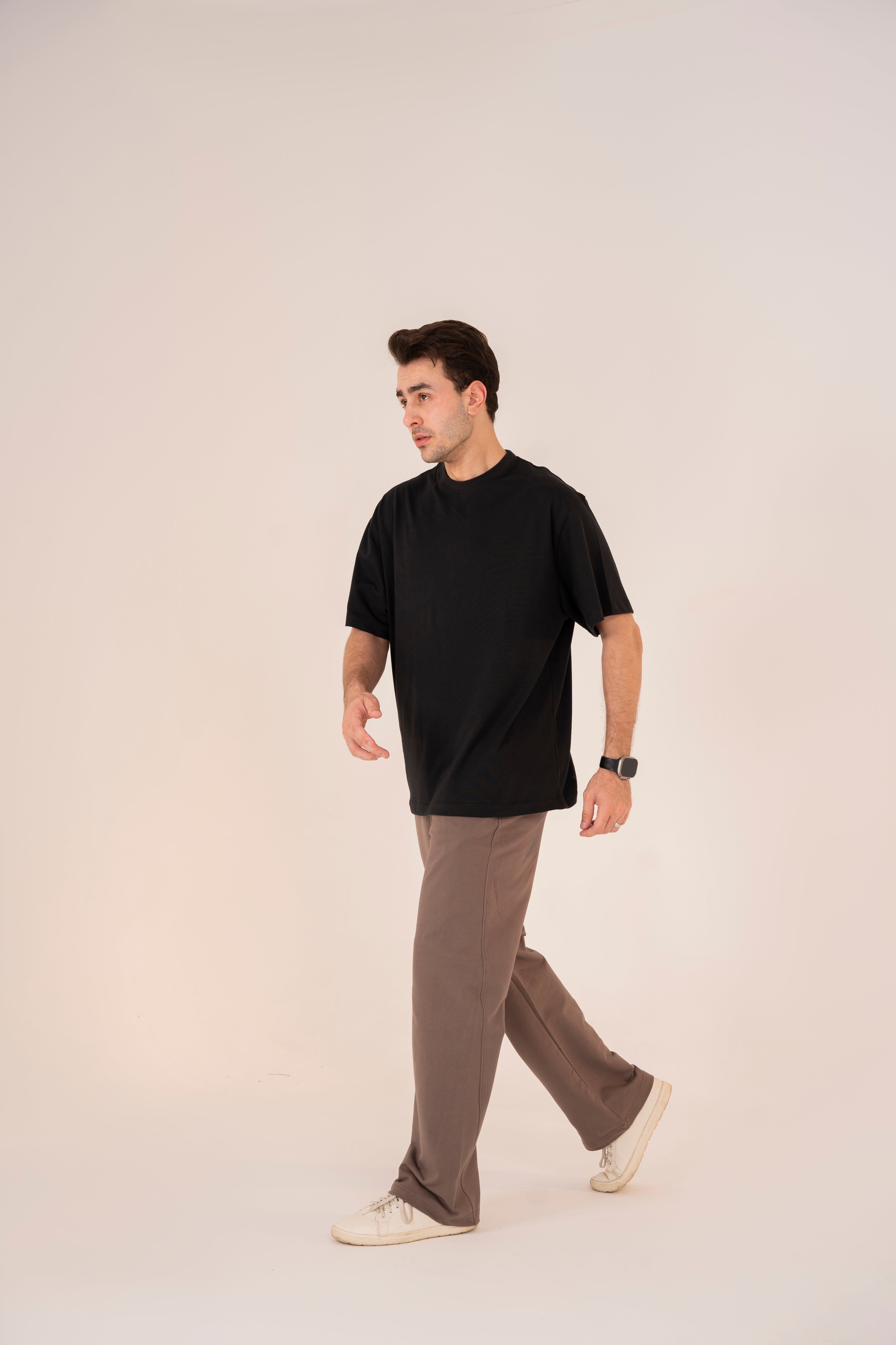 Relaxed T-Shirt in Black