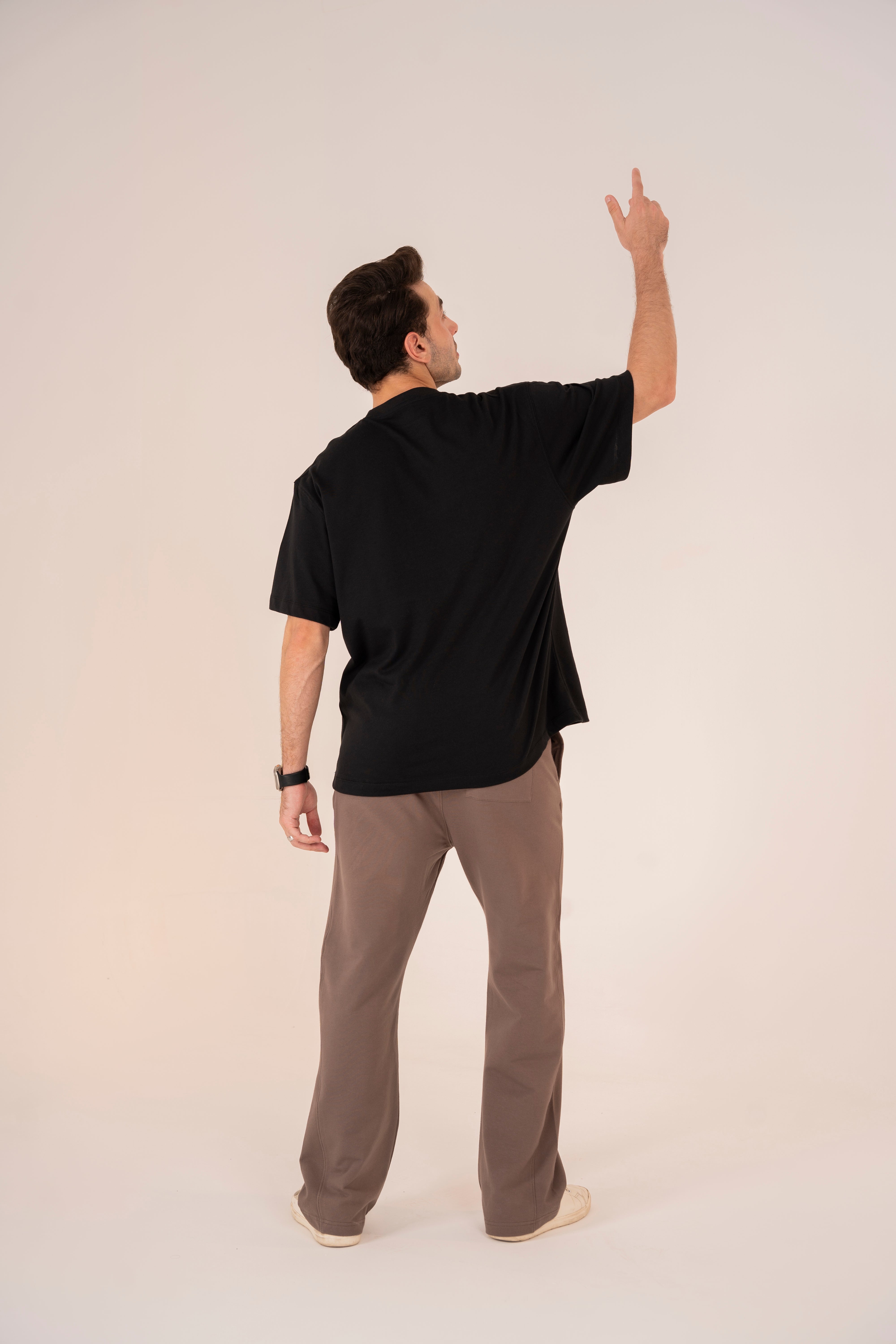 Relaxed T-Shirt in Black