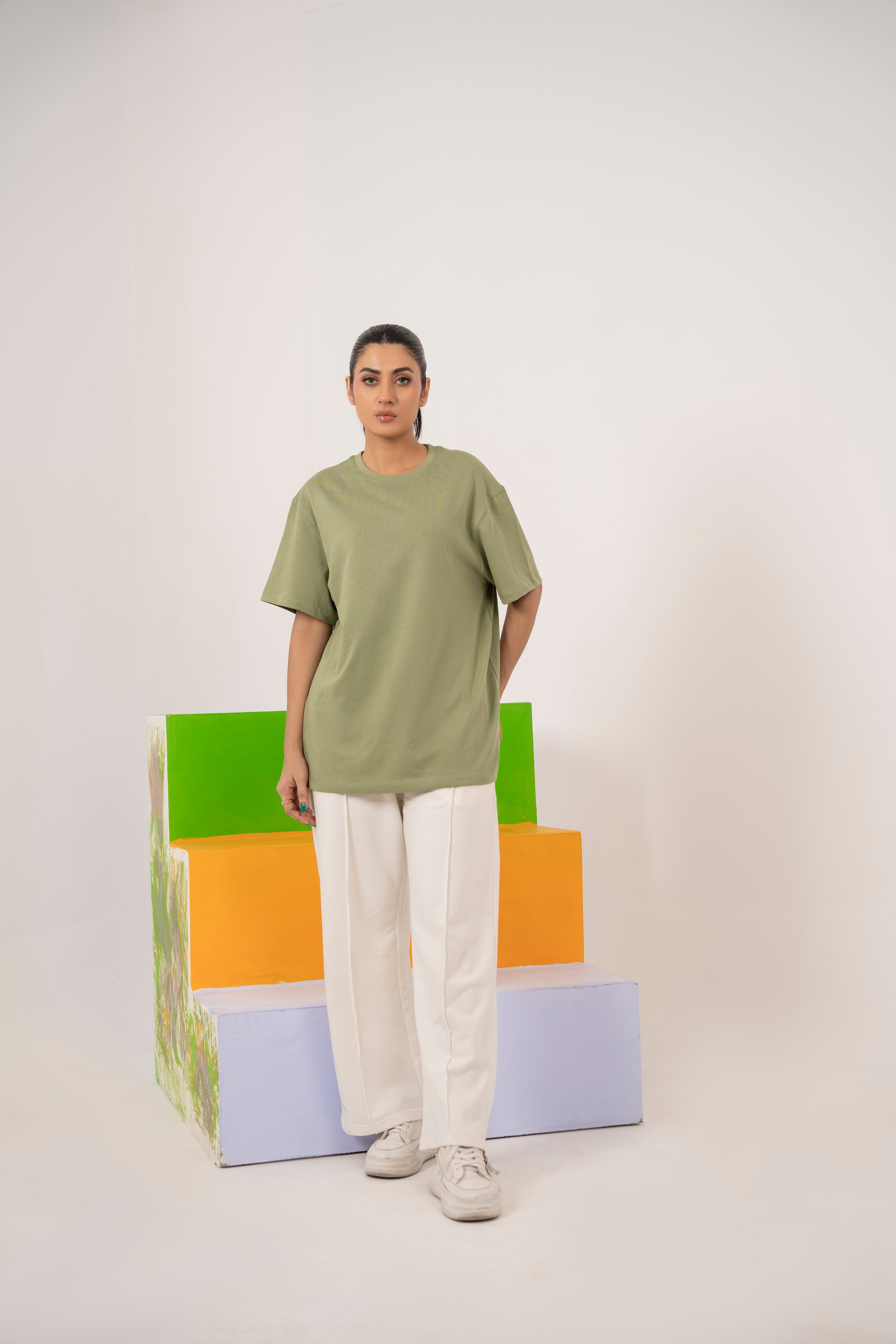 Relaxed T-Shirt in Olive Green